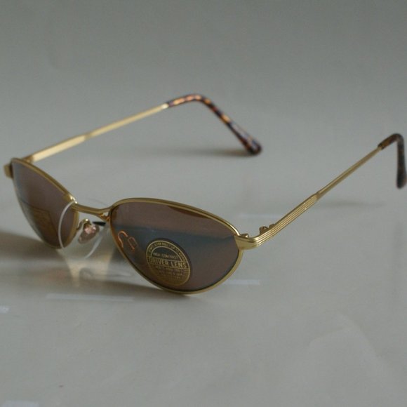 NWT True Vintage 90's lady's fashion small frame Coppermax lens tech Sunglasses - Picture 9 of 11